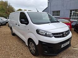 White Used 2020 Vauxhall Vivaro S Van | £7,995 (Super price)