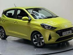 Yellow Used 2024 Hyundai i10 Advanced Hatchback | £13,495 (Good price)