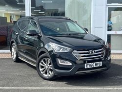 Black Used 2016 Hyundai Santa Fe Premium SUV | £8,950 (Good price)