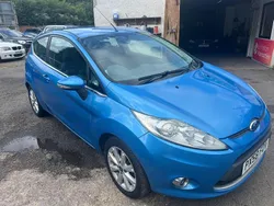 Blue Used 2009 Ford Fiesta Zetec Hatchback | £1,495 (Good price)