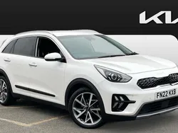 White Used 2022 Kia Niro 3 SUV | £19,910 (Fair price)