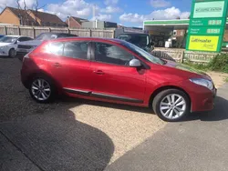 Red Used 2010 Renault Mégane III Hatchback | £1,995 (Fair price)