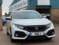 White Used 2018 Honda Civic SR Hatchback | £10,995 (Fair price)