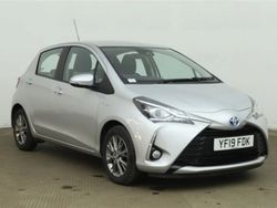 Silver Used 2019 Toyota Yaris Hatchback | £10,485 (Good price)