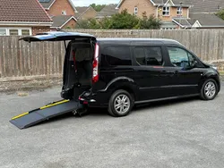 Black Used 2020 Ford Grand Tourneo Connect Titanium MPV | £17,995 (Expensive)