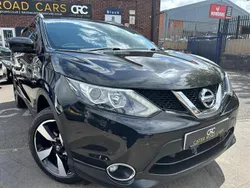 Black Used 2017 Nissan Qashqai N-Connecta SUV | £7,900 (Good price)