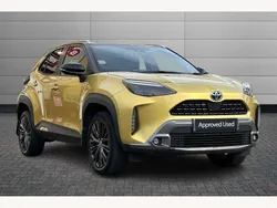 Yellow Used 2022 Toyota Yaris Cross SUV | £19,750 (Good price)