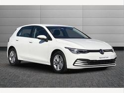 Pure white Used 2021 VW Golf VIII Life Hatchback | £15,695 (Fair price)