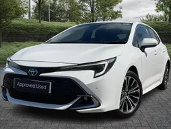 White New 2025 Toyota Corolla Design Hatchback | £24,961 (Fair price)