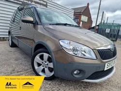 Brown Used 2013 Skoda Roomster Scout Estate | £3,190