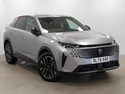 Grey New 2025 Peugeot 3008 Allure SUV | £29,998 (Fair price)