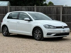 White Used 2017 VW Golf VII SE Hatchback | £12,290 (Fair price)
