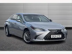 Sonic platinum Used 2024 Lexus ES300H Sedan | £42,821