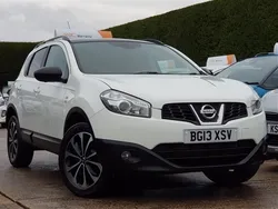 White Used 2013 Nissan Qashqai 360º SUV | £7,495 (Expensive)