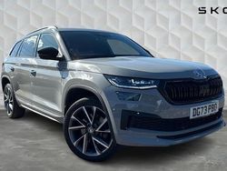 Grey Used 2023 Skoda Kodiaq SE Drive SUV | £34,199 (Expensive)
