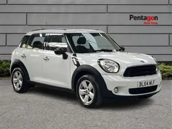 White Used 2014 Mini One Countryman SUV | £6,999 (Fair price)
