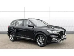 Black Used 2022 MG HS Excite SUV | £15,972 (Fair price)