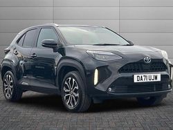 Black Used 2021 Toyota Yaris Cross Design SUV | £18,699 (Fair price)