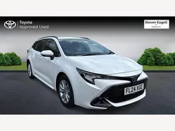 White Used 2024 Toyota Corolla Estate | £22,420 (Fair price)