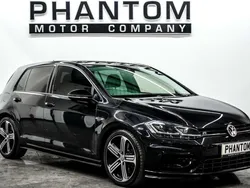 Black Used 2019 VW Golf VII R Hatchback | £22,750 (Fair price)
