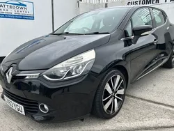 Black Used 2013 Renault Clio IV Dynamique Hatchback | £5,195 (Fair price)