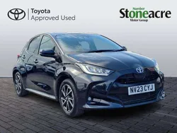 Black Used 2023 Toyota Yaris Hybrid Design Hatchback | £18,250 (Fair price)
