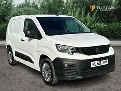 White Used 2019 Peugeot Partner Van | £8,699 (Fair price)