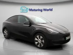 Black Used 2022 Tesla Model Y Long Range SUV | £20,000 (Fair price)