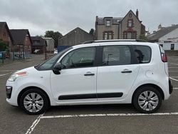 White Used 2017 Citroën C3 Picasso MPV | £3,900 (Good price)