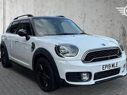 White Used 2019 Mini Cooper S Countryman Exclusive SUV | £21,490 (Fair price)