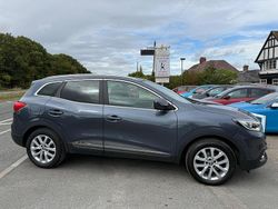 Grey Used 2015 Renault Kadjar Dynamique SUV | £5,995 (Fair price)
