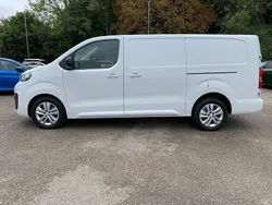 White Used 2022 Peugeot Expert Premium Van | £20,595 (Expensive)