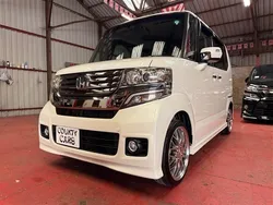 White Used 2013 Honda N Box Hatchback | £9,995