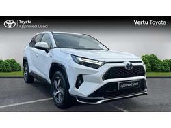 White Used 2022 Toyota RAV4 Hybrid Design SUV | £27,413 (Fair price)