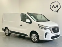 White Used 2024 Nissan Primastar Tekna MPV | £18,950 (Good price)