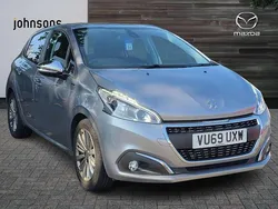 Grey Used 2019 Peugeot 208 Signature Sky Hatchback | £8,950 (Fair price)