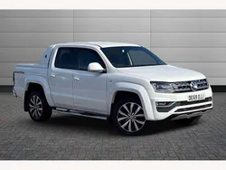 White Used 2019 VW Amarok Aventura Pickup | £35,340 (Expensive)