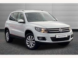White Used 2015 VW Tiguan Match SUV | £9,495 (Fair price)