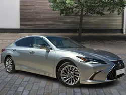 Silver Used 2022 Lexus ES300H Sedan | £33,990 (Expensive)
