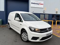 White Used 2018 VW Caddy Maxi Trendline MPV | £11,495 (Fair price)