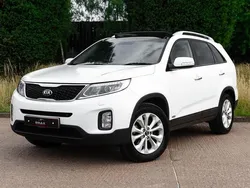 White Used 2014 Kia Sorento 3 SUV | £12,390 (Fair price)