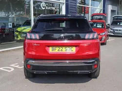 Red Used 2022 Peugeot 3008 Premium SUV | £19,132 (Fair price)