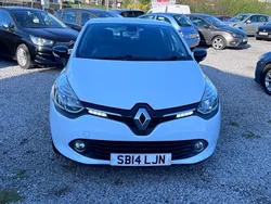 White Used 2014 Renault Clio IV Dynamique Hatchback | £4,750 (Fair price)
