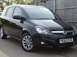 Black Used 2013 Vauxhall Zafira Design Edition MPV | £4,549 (Fair price)