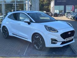 White Used 2025 Ford Puma ST-Line X SUV | £20,495 (A bit pricey)