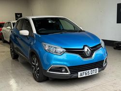 Blue/cream Used 2015 Renault Captur Dynamique SUV | £4,495 (Fair price)