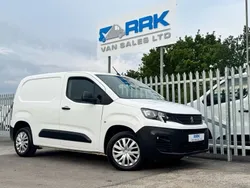 White Used 2021 Peugeot Partner MPV | £6,990 (Good price)