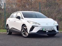 White Used 2023 MG MG4 EV SE Hatchback | £14,498 (Fair price)