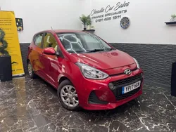 Red Used 2017 Hyundai i10 SE Hatchback | £5,395 (Fair price)