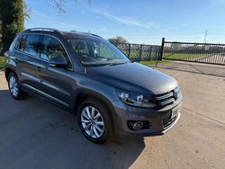 Grey Used 2014 VW Tiguan Match SUV | £5,989 (Good price)